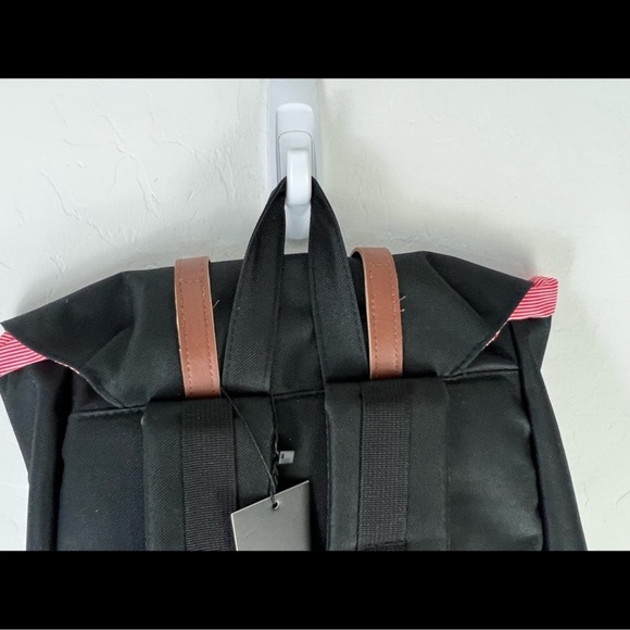 Journeyman Bag Company Las Vegas NV
Backpack NWT Black with white & red - Picture 9 of 15